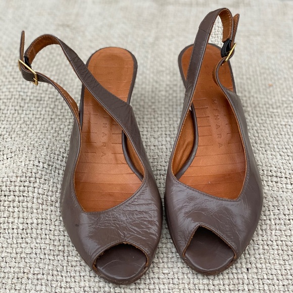 Chie Mihara Shoes - Chie Mihara open toe kitten heel pumps